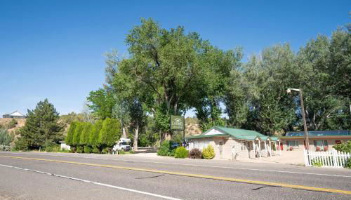 The Park Cabin at Mount Carmel Motel and RV Park - Foto 2