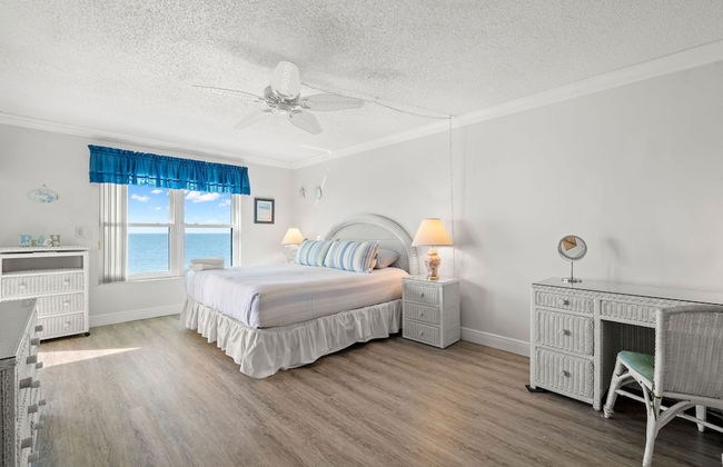 Reflections 503 Oceanfront Pool Hot Tub - Photo 15