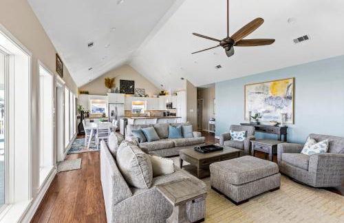 Seaside Sunrise Luxury Beachfront, Hot Tub, Firepit, Elevator - Foto 19