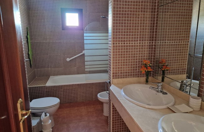 Villa Georgiana Spacious Quiet 4 Bed Property With Private Pool Sleeps 8 - Foto 7