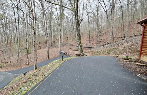 Couple Retreat Cabin-near Smoky Mountain Railroad-Hot Tub - Foto 24