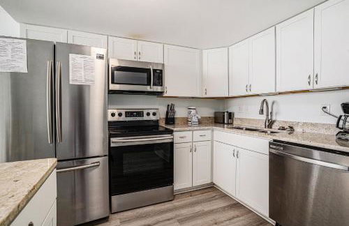 1109 Waters Edge Resort condo - Photo 8