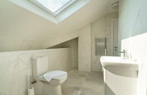 Stunning 2 Bedroom Apartment in Liverpool - Foto 17