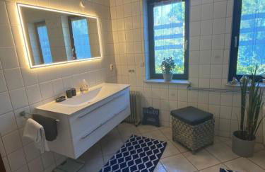 gemütliche Ferienwohnungen direkt am Goitzschesee, Platz für die ganze Familie, Haustiere sind Willkommen - Foto 9