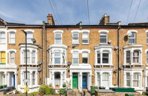 Large, Bright and Spacious 3 Bed Flat in London - Foto 25