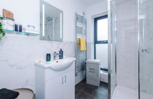 Beautiful 3Bed Home In Altrincham, Free Parking - Foto 8