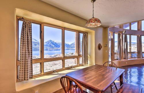Luxe Twin Lakes House with Mountain and Lake Views! - Foto 11