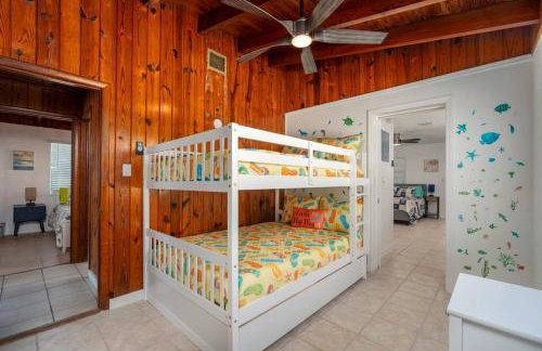 Waterfront Anchor House with Boat Basin & Ramp - Foto 18