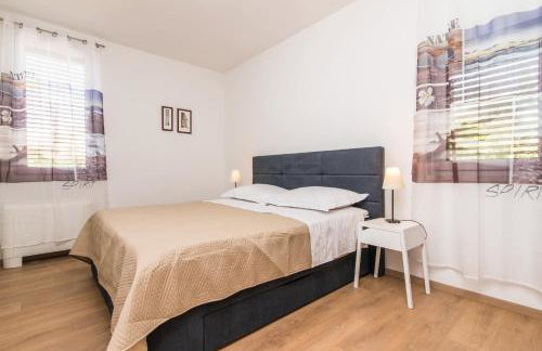 Luxury Villa With Heated Pool, Terrace, and Outdoor Amenities for Relaxation - Foto 40