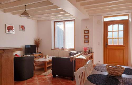 Parfait pour les amoureux de la nature: maison 2 chambres avec jardin, proche forêt et château - FR-1-581-74 - Foto 5