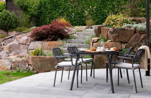 MATT ' Modernes Apartment mit Terrasse & Gartenblick - Foto 4