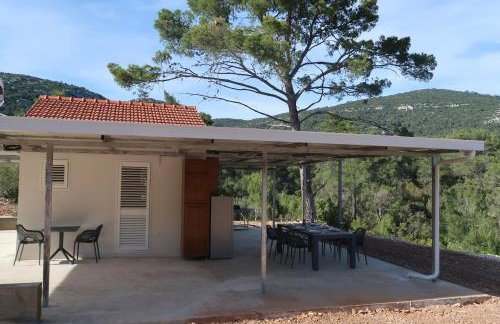 Robinson olive tree huts - Photo 62