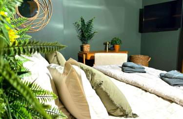 La Cachette Sauvage au cœur de Villefranche - Foto 19