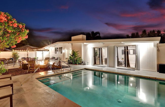 5BR with Heated Pool 5 min to Beach - Photo 33