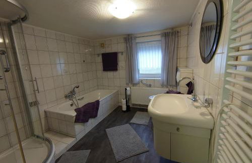 Haus Schnettler mit Sauna - Foto 9