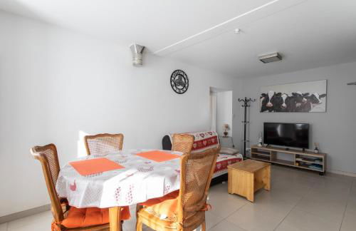 Rez-de-chaussée centre ville d'Embrun 3 étoiles Climatisé - Photo 5