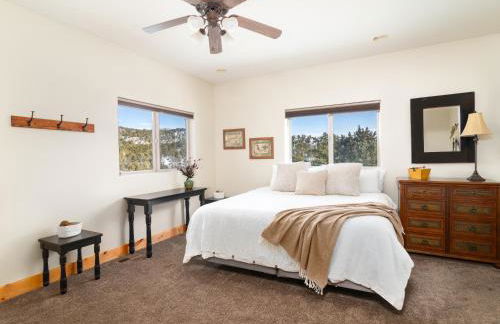 Escape to Tranquility: Amazing Cabin Near Zion - Foto 9