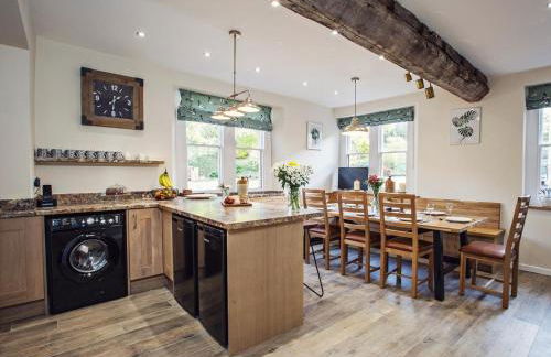 4 Bed in Worcester oc-75601 - Photo 7