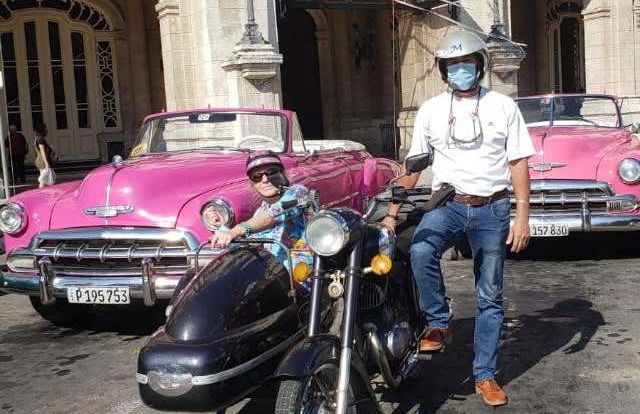 Tour de moto clássica ou com sidecar por Havana - Foto 3