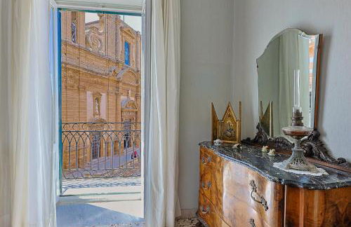 Prestigiosa Dimora Storica con Affacci sul Duomo - Photo 17