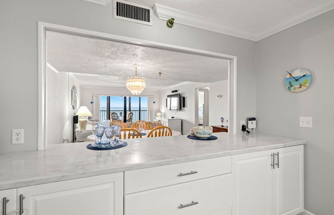 Reflections 503 Oceanfront Pool Hot Tub - Photo 14