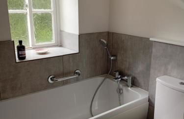 The Mill House - Photo 18