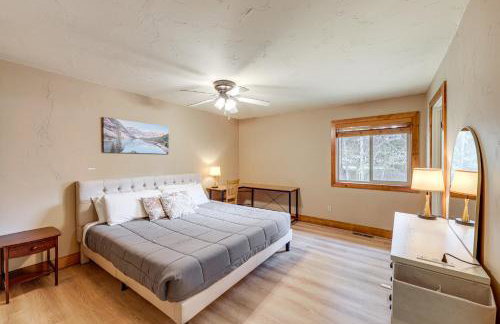 Columbia Falls Private Retreat Pool Table and Deck! - Foto 14