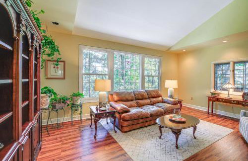 Spacious Home with Hiking Trail Access in Bristol! - Foto 2