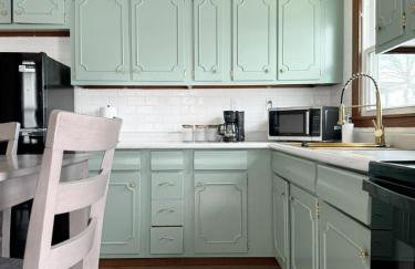 Parkland Home KING 2Bedroom Townhome in Evv - Photo 20