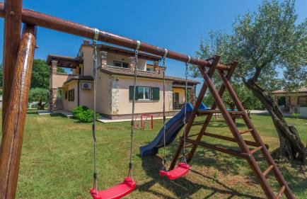 Beautiful villa Pianta with pool in Porec - Photo 8