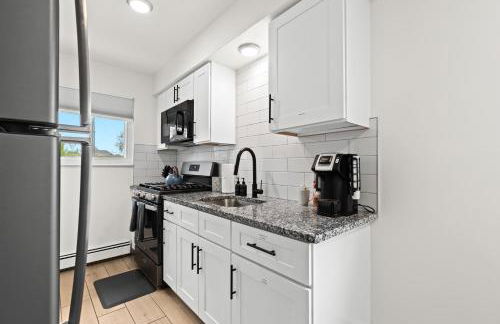 Spacious 2BR Flat, King Bed, Downtown Mt Clemens - Foto 3