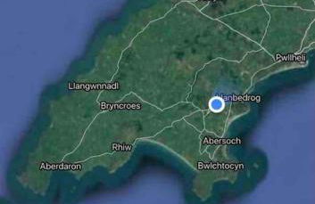 Delightful 3 bed cottage with hot tub & sea views. - Photo 49