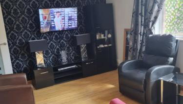 Beautiful Ground floor flat in the Heart of Rochester with balcony mobility friendly - Foto 1