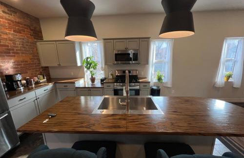 Carriage House with garage downtown - Foto 11