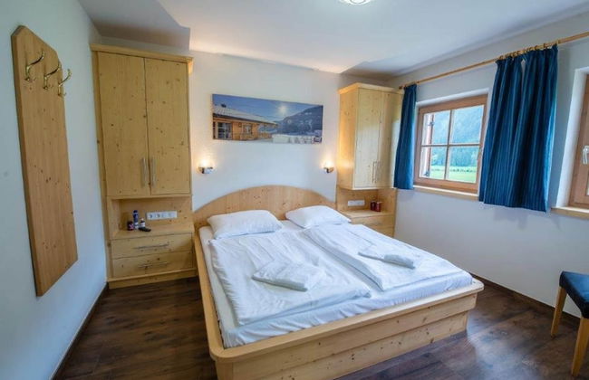 Cozy Chalet with 4 Bathrooms near Königsleiten - Foto 3