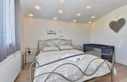 Cozy Home In Novi Marof With Sauna - Foto 28