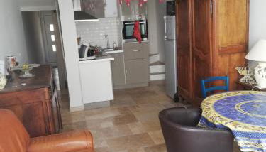 Belle maison de village entièrement climatisée - Foto 4