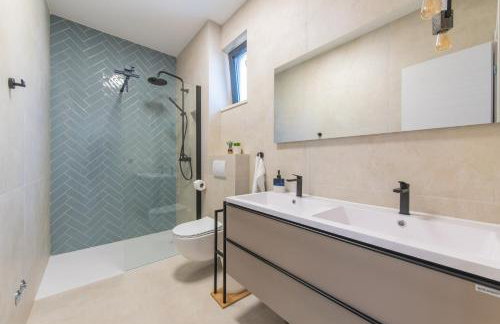 Villa Nacle with Heated Pool and Large Playground near Omis and Split - Photo 29