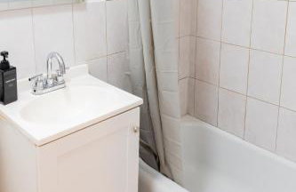 Spacious 2-Bedroom Apartment NYC-10 mins away - Foto 14