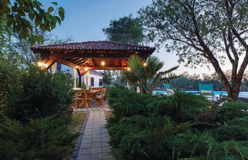 Three-Bedroom Holiday Home In Trbounje - Foto 12