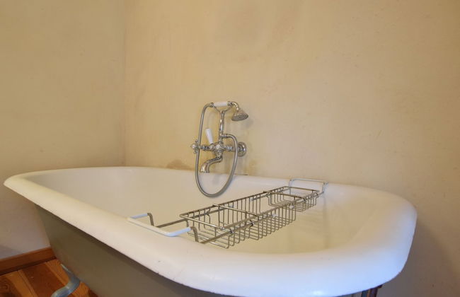 Castle Wing Situated in the Heart of a Quiet - Foto 13