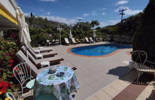 Ioli Luxury Suite - Photo 3