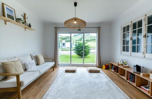 Hydrangea House - Photo 12