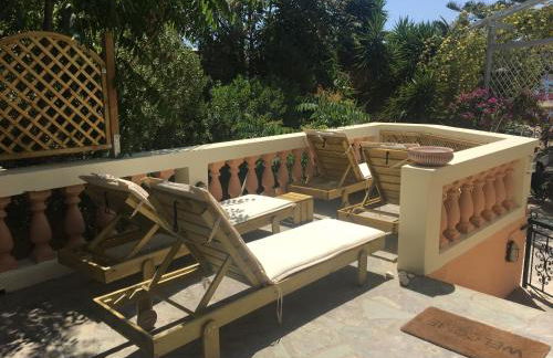 Corali Luxury Beach Apartment - Photo 14