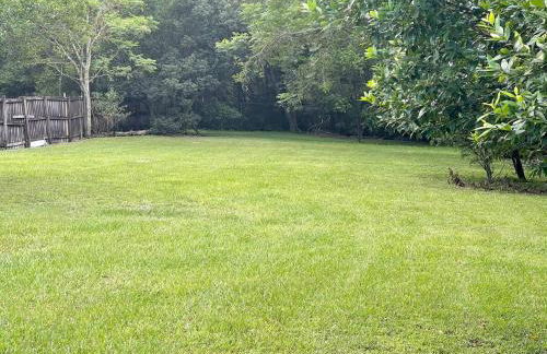 Room 3 - Cozy Queen (Shared Bathroom) - Foto 6