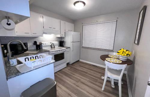 Spring Getaway Holiday Retreat Prime Location - Photo 4