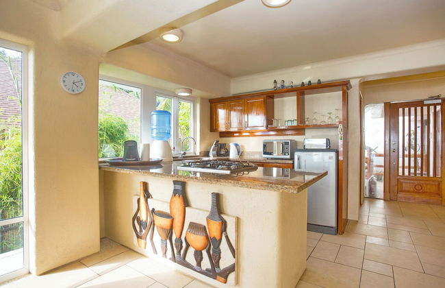 Mayumi Beach Villa - Foto 8