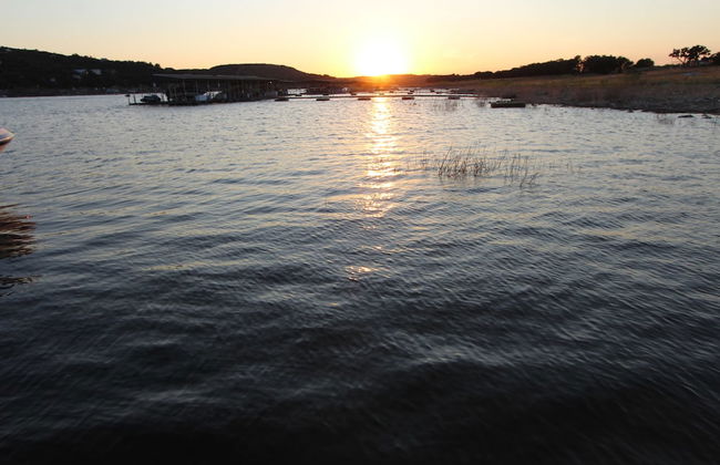 The Shores at Lake Travis - Foto 18