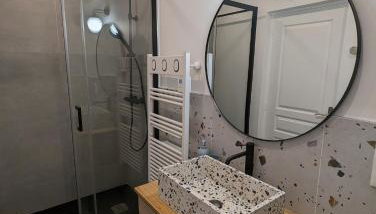 Charmant appartement, à proximité du Château - Foto 4