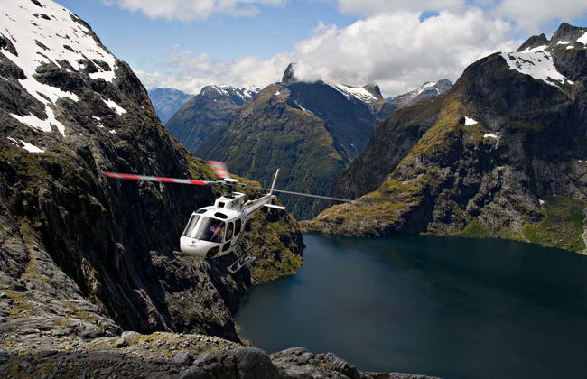Helicóptero a Fiordland + Trekking por Luxmore Hut - Foto 4